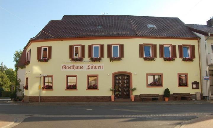 Zum Löwen - Gasthaus & Hotel